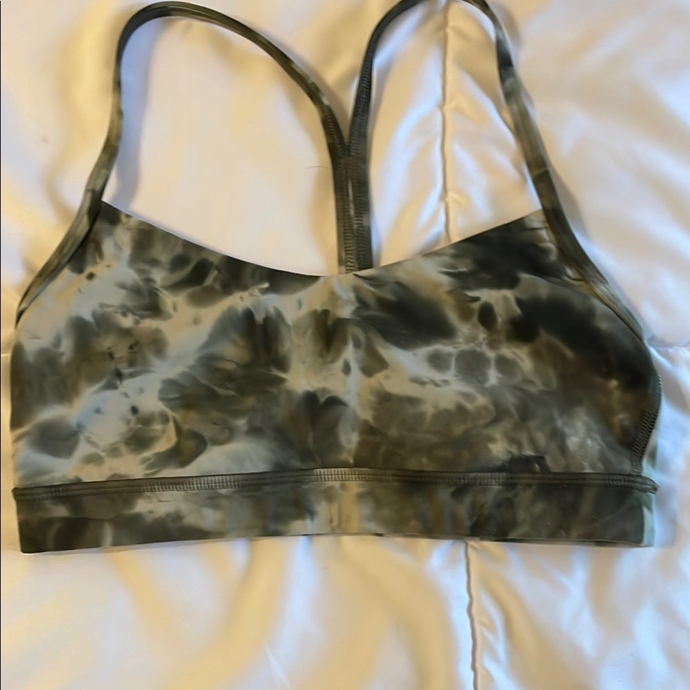 Lululemon flow Y sports bra